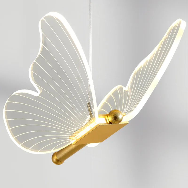 TwinkleFlutter Butterfly Hanging Light - RileyOutlet.com