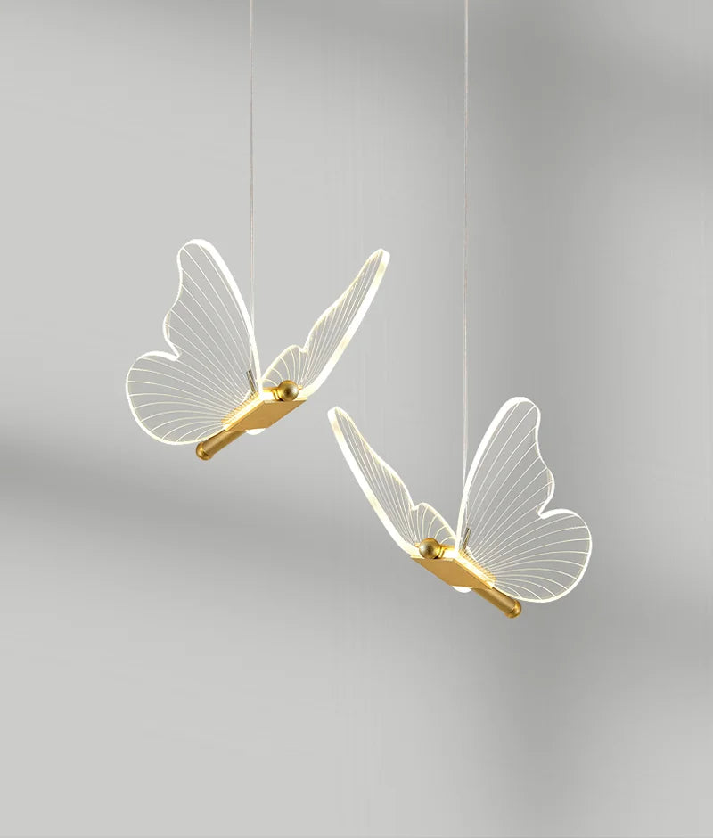 TwinkleFlutter Butterfly Hanging Light - RileyOutlet.com
