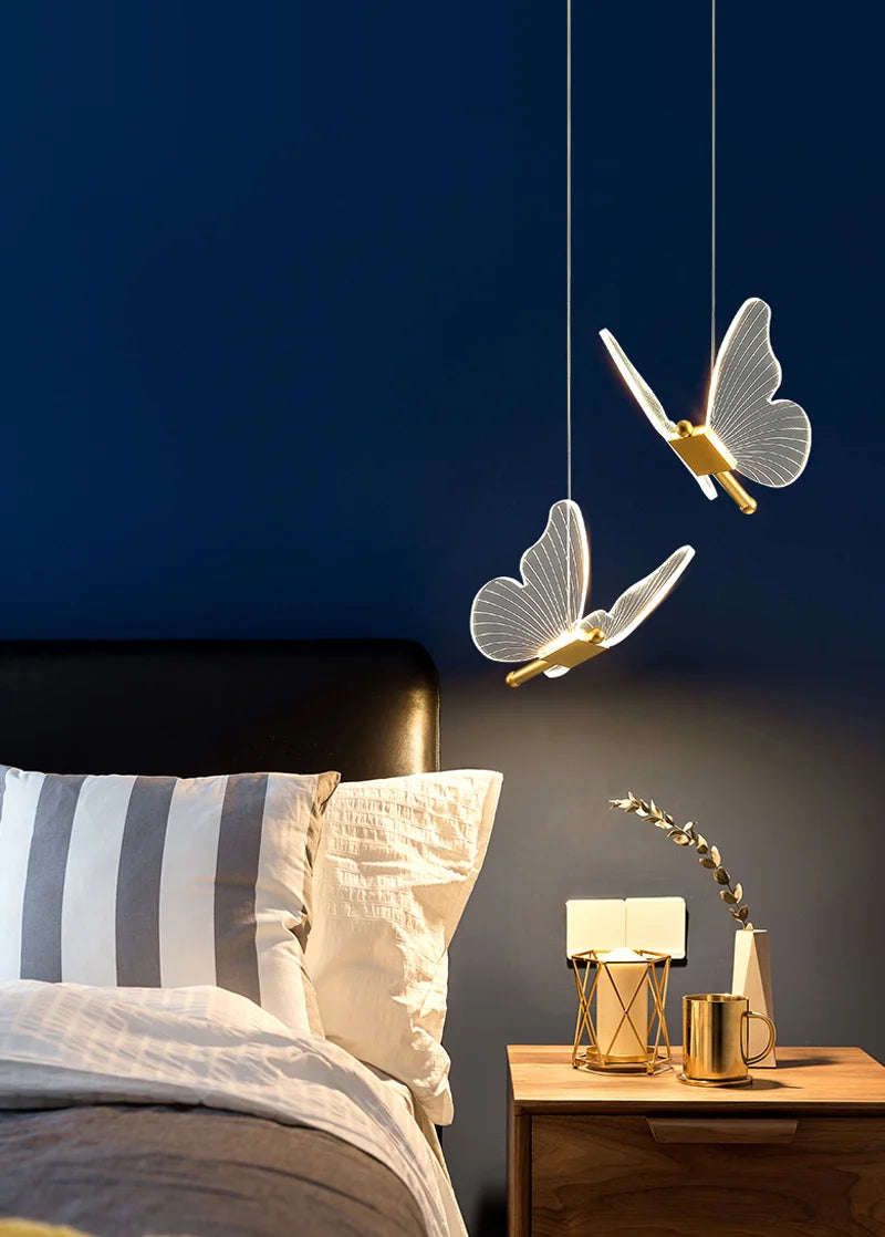 TwinkleFlutter Butterfly Hanging Light - RileyOutlet.com